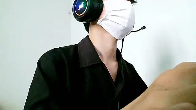 Snapshot of Kang143 chatting on 03.14.26 Kang143 online show from 03.14.26