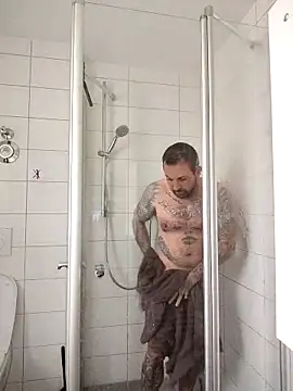 Bennygerner1991 online show from 04.18.26