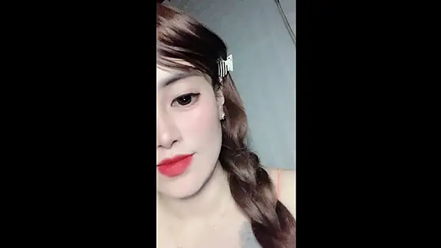 Snapshot of Mi-Cherry chatting on 03.21.26 Mi-Cherry online show from 03.21.26