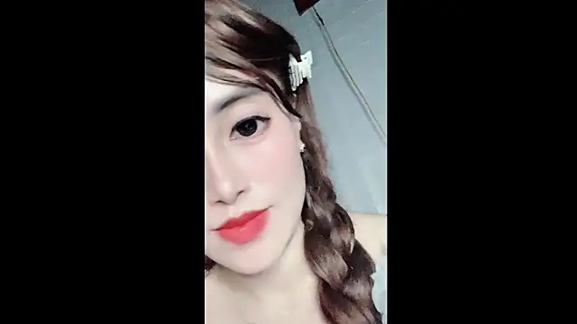 Snapshot of Mi-Cherry chatting on 03.21.26 Mi-Cherry online show from 03.21.26