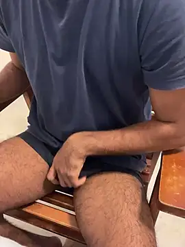 xreoz1245 online show from 03.18.26