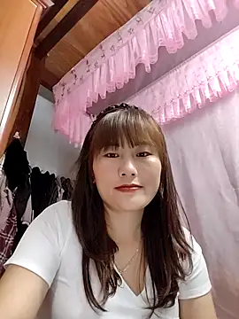 Snapshot of Lucxy-ki6 chatting on 03.17.26 Lucxy-ki6 online show from 03.17.26