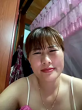 Snapshot of Lucxy-ki6 chatting on 03.25.26 Lucxy-ki6 online show from 03.25.26