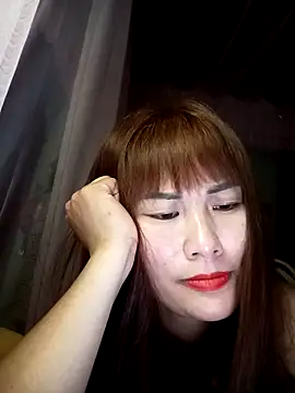 Snapshot of Lucxy-ki6 chatting on 04.13.26 Lucxy-ki6 online show from 04.13.26