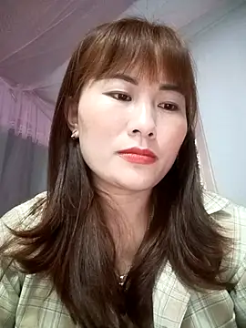 Snapshot of Lucxy-ki6 chatting on 04.22.26 Lucxy-ki6 online show from 04.22.26