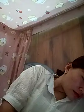 Snapshot of Lucxy-ki6 chatting on 05.07.26 Lucxy-ki6 online show from 05.07.26