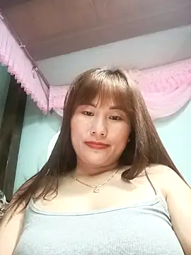 Snapshot of Lucxy-ki6 chatting on 05.28.26 Lucxy-ki6 online show from 05.28.26
