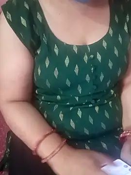 Gujju bhabhi69 online show from 05.15.26