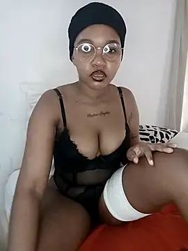 Hotsexyberry222 online show from 03.16.26