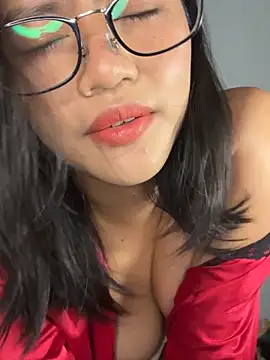 Kiee 19 online show from 05.26.26