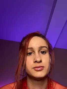 Snapshot of IrisMiley chatting on 04.19.26 IrisMiley online show from 04.19.26