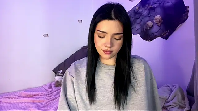 Snapshot of BeckyAurielle chatting on 04.22.26 BeckyAurielle online show from 04.22.26