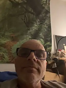 Snapshot of Thomate24 chatting on 05.03.26 Thomate24 online show from 05.03.26