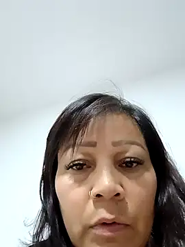 Naia queen25 online show from 03.18.26