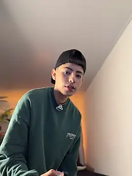 SebastianReed  online show from 04.04.26