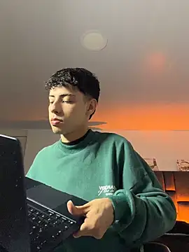 SebastianReed  online show from 04.23.26