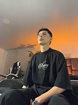 SebastianReed  online show from 05.01.26