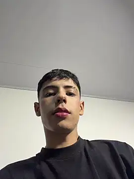 SebastianReed  online show from 05.18.26