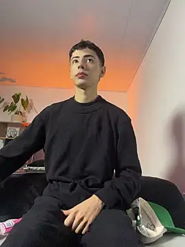 SebastianReed  online show from 05.27.26