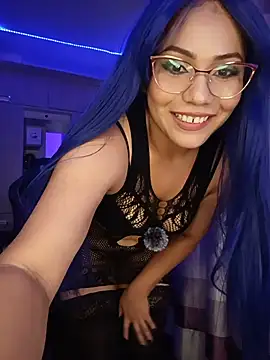 Snapshot of PiscisGirl chatting on 05.22.26 PiscisGirl online show from 05.22.26