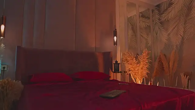 SerenaWest  online show from 03.24.26