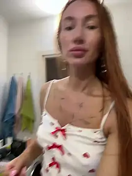 SerenaWest  online show from 04.15.26