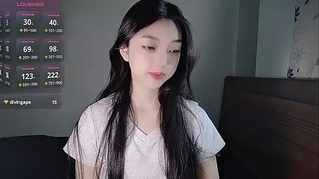 oblakitty  online show from 04.22.26