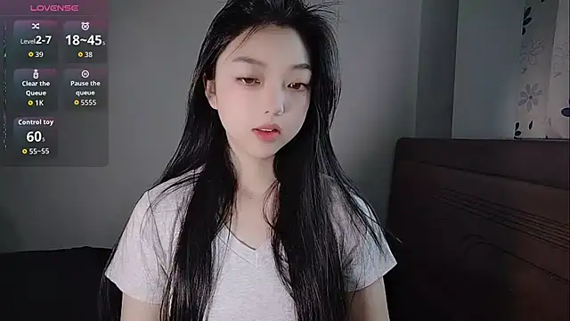 oblakitty  online show from 04.28.26