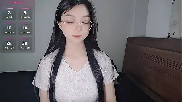 oblakitty  online show from 04.28.26