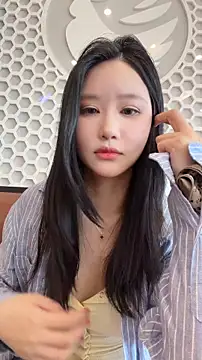 Snapshot of anan_2121 chatting on 04.21.26 anan 2121 online show from 04.21.26