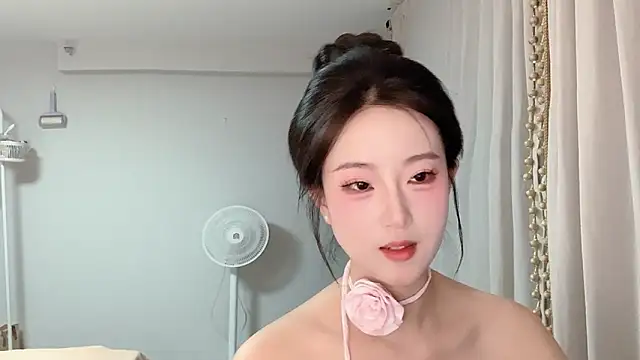 1X-yiyi online show from 05.18.26