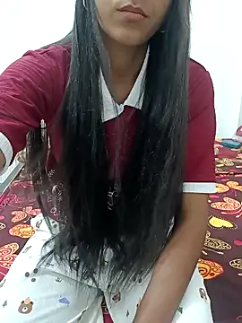 Snapshot of aushi_rajput chatting on 03.27.26 aushi rajput online show from 03.27.26