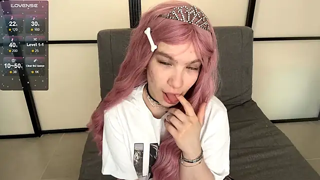 Snapshot of NerissaDeloria chatting on 04.01.26 NerissaDeloria online show from 04.01.26
