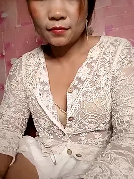 Snapshot of maymay121 chatting on 03.23.26 maymay121 online show from 03.23.26
