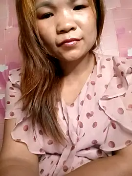 Snapshot of maymay121 chatting on 04.02.26 maymay121 online show from 04.02.26