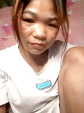 Snapshot of maymay121 chatting on 04.11.26 maymay121 online show from 04.11.26