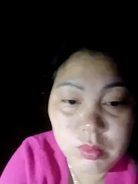 Snapshot of Abi-ni chatting on 07.17.26 Abi-ni online show from 07.17.26