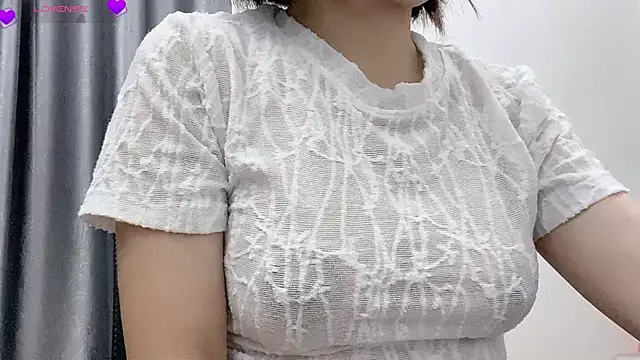 Snapshot of Ryo-Jisoo chatting on 04.12.26 Ryo-Jisoo online show from 04.12.26