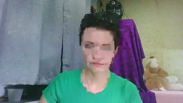 Snapshot of HotMamaQueen234 chatting on 03.19.26 HotMamaQueen234 online show from 03.19.26
