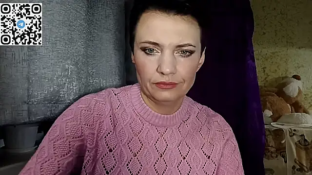 Snapshot of HotMamaQueen234 chatting on 04.07.26 HotMamaQueen234 online show from 04.07.26