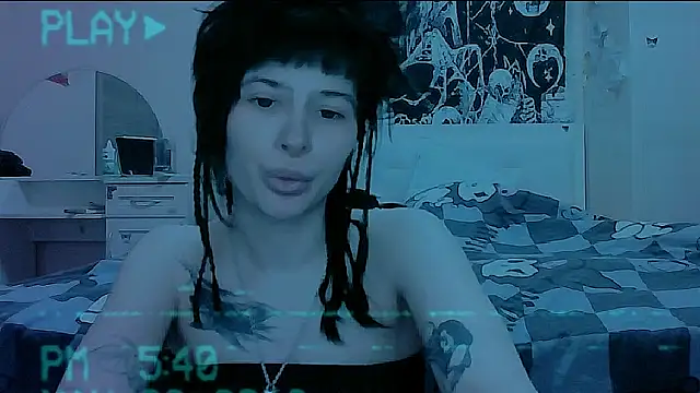 Snapshot of AllisonDeetz chatting on 03.31.26 AllisonDeetz online show from 03.31.26