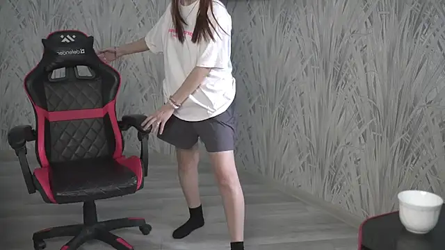 PiaDeninno online show from 03.17.26