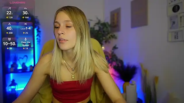 Luna Grace18 online show from 04.27.26