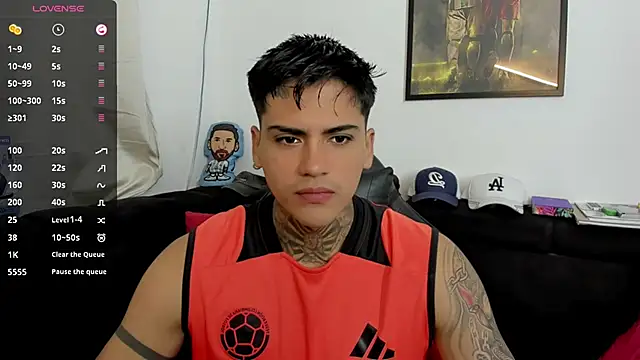 Snapshot of sweetlatinoboy chatting on 03.18.26 sweetlatinoboy online show from 03.18.26