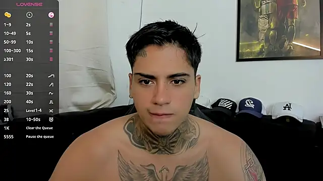 Snapshot of sweetlatinoboy chatting on 03.25.26 sweetlatinoboy online show from 03.25.26