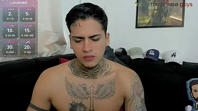 Snapshot of sweetlatinoboy chatting on 04.27.26 sweetlatinoboy online show from 04.27.26