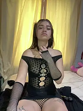 chloe evans0 online show from 07.12.26