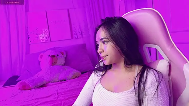 Snapshot of Zafirobm_ chatting on 03.20.26 Zafirobm online show from 03.20.26