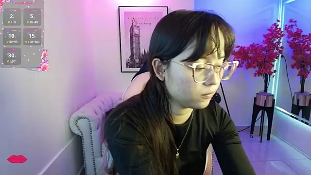 Snapshot of Shady_bug chatting on 03.19.26 Shady bug online show from 03.19.26
