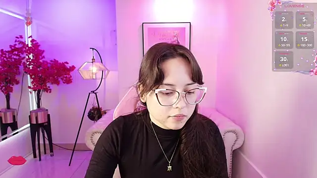 Snapshot of Shady_bug chatting on 03.25.26 Shady bug online show from 03.25.26